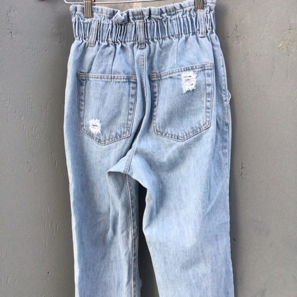 Forever 21 Size 29 High Rise Paperbag Ripped Destroyed Mom Jeans Button Fly - Picture 5 of 9